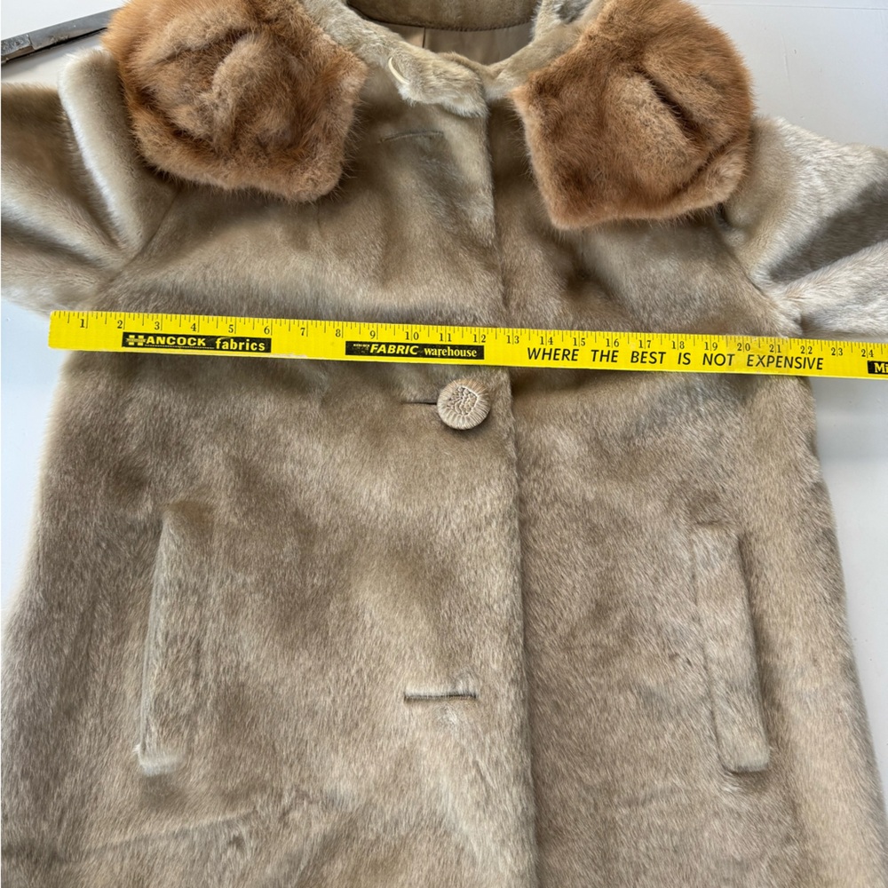 Vintage Brazotta Blond Light Ivory Mink Fur Portrait Collar Faux Fur Dress Coat - Picture 12 of 16